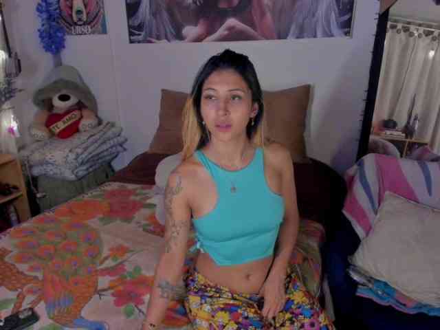 CuteWee420 webcam
