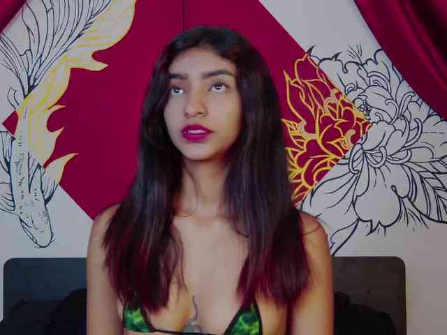 Hottie-Veronica webcam