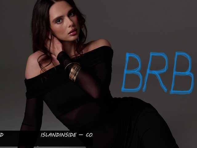 Allla from BongaCams