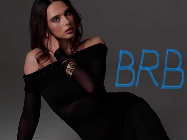 Allla's BongaCams show and profile