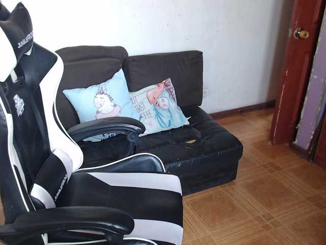 SophiaaVega's BongaCams show and profile