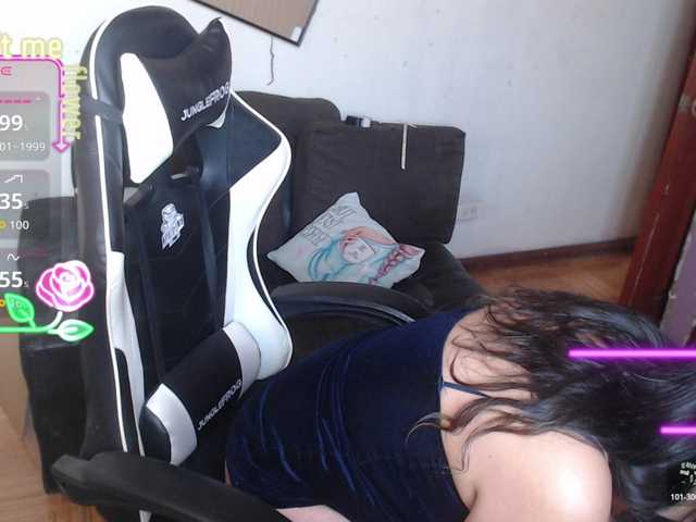 SophiaaVega's BongaCams show and profile