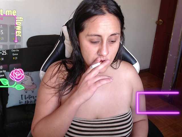 SophiaaVega's BongaCams show and profile