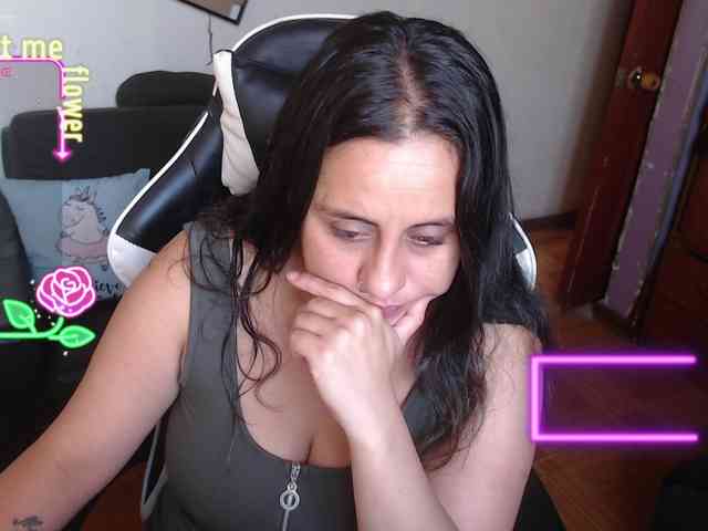 SophiaaVega SophiaaVega