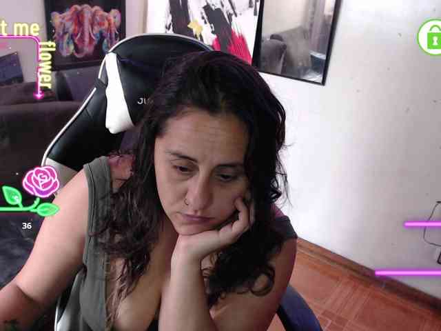 SophiaaVega SophiaaVega