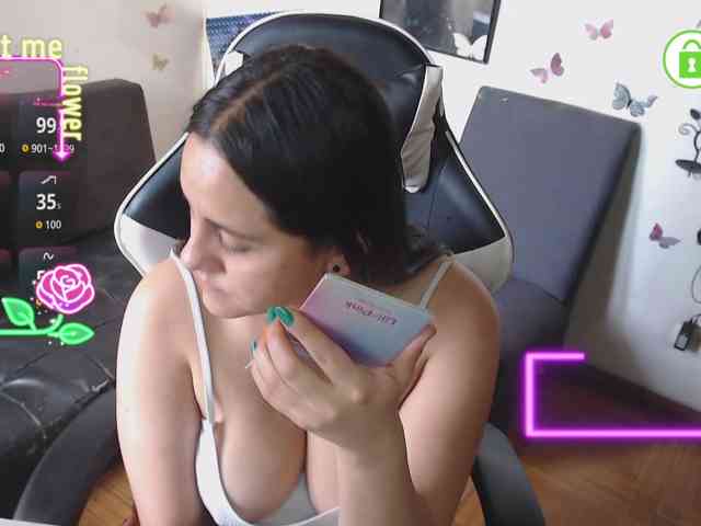 SophiaaVega webcam