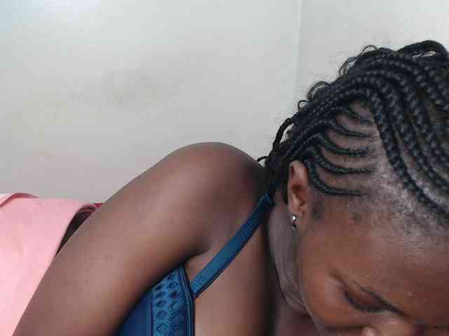 dreamebony webcam