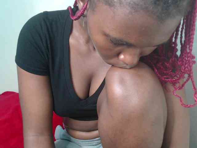 dreamebony webcam