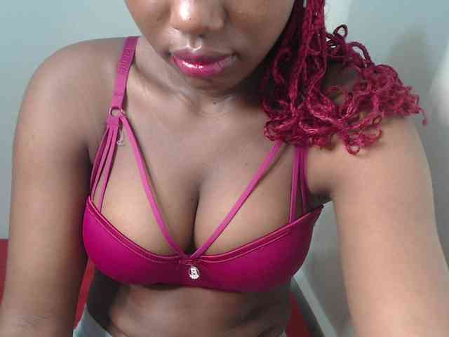 dreamebony webcam