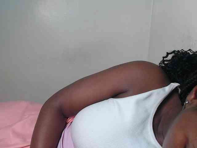 dreamebony webcam