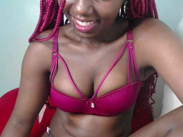 dreamebony webcam