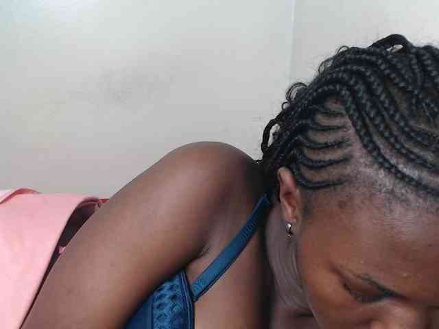 dreamebony webcam