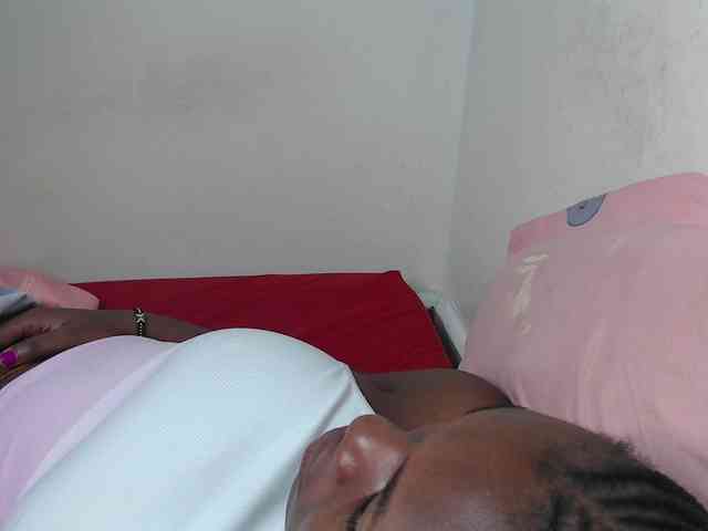 dreamebony webcam