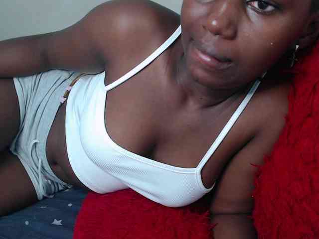 dreamebony webcam