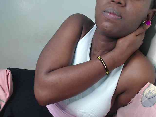 dreamebony webcam