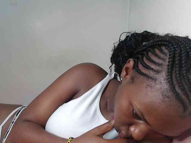 dreamebony webcam