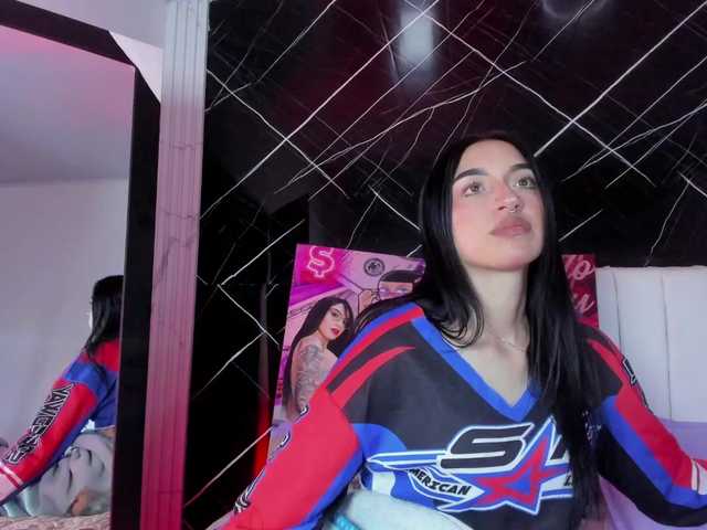 candy-leila live cam profile