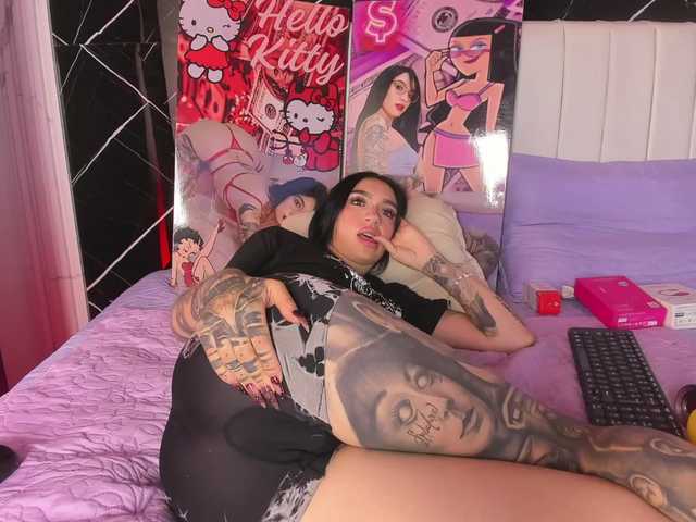 candy-leila's BongaCams show and profile