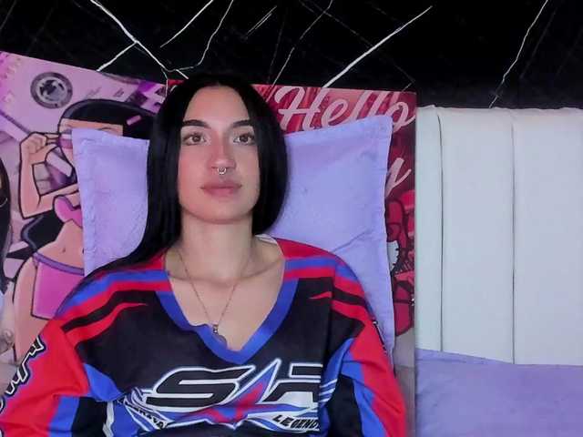 candy-leila's BongaCams show and profile