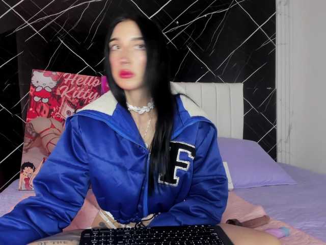 candy-leila webcam bongacams model stream image