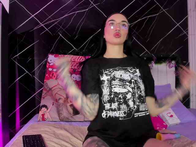 candy-leila candy-leila