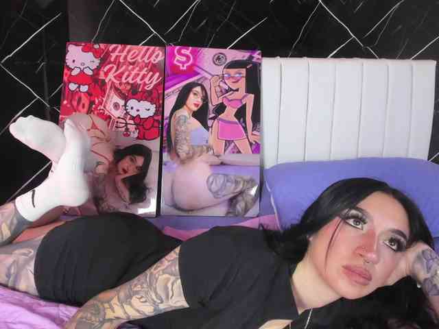 candy-leila candy-leila