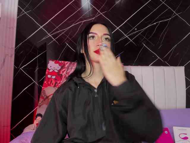 candy-leila candy-leila