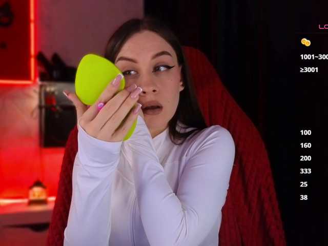 on-my-mind's BongaCams show and profile