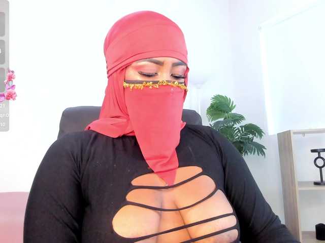 Wife-jasmine's BongaCams show and profile