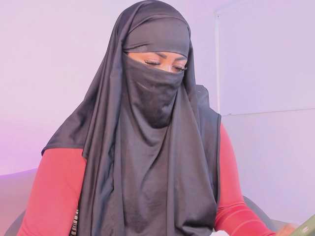 Wife-jasmine's BongaCams show and profile