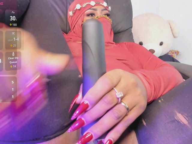 Wife-jasmine's BongaCams show and profile