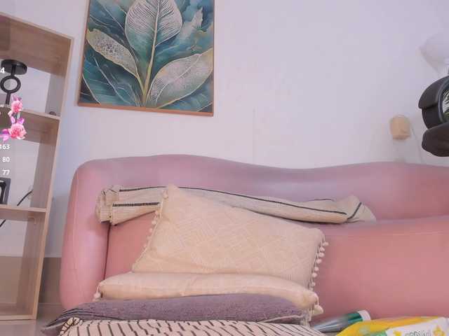 Wife-jasmine's BongaCams show and profile