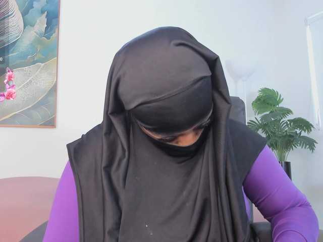 Wife-jasmine's BongaCams show and profile