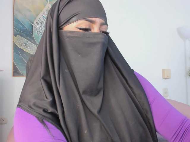 Wife-jasmine's BongaCams show and profile