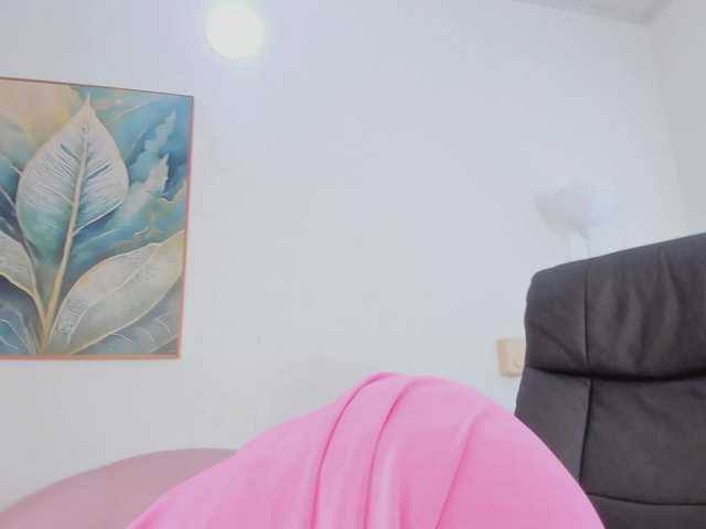 Wife-jasmine's BongaCams show and profile