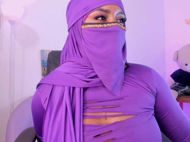 Wife-jasmine's BongaCams show and profile