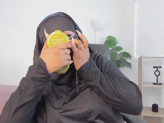 Wife-jasmine's BongaCams show and profile