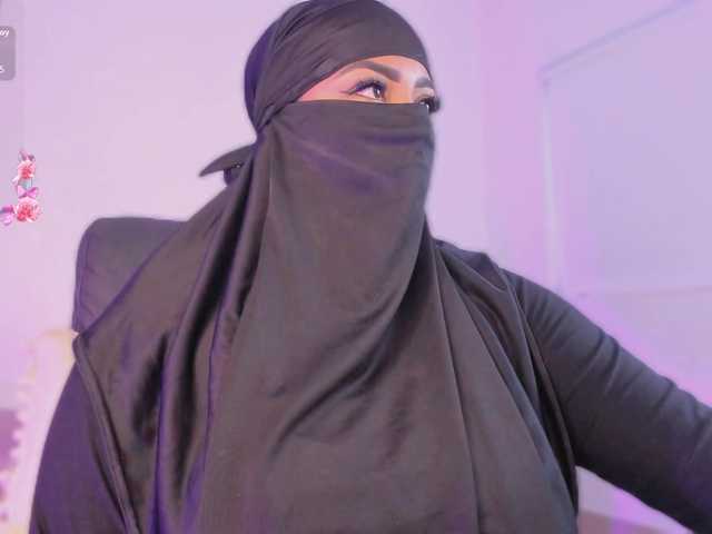 Wife-jasmine's BongaCams show and profile