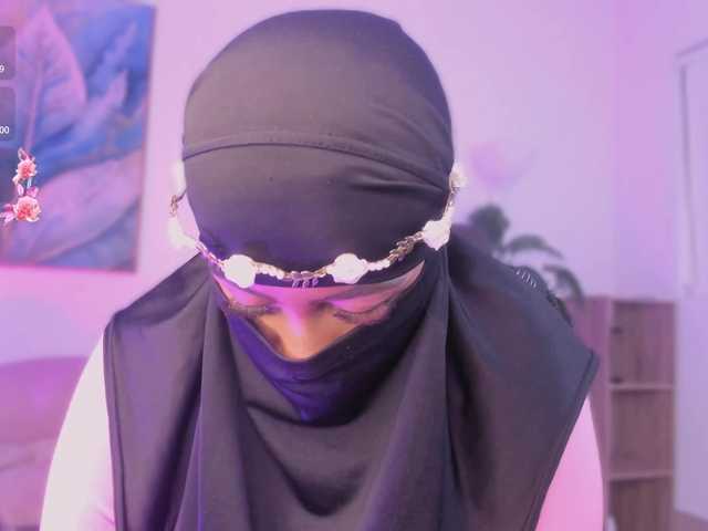 Wife-jasmine's BongaCams show and profile