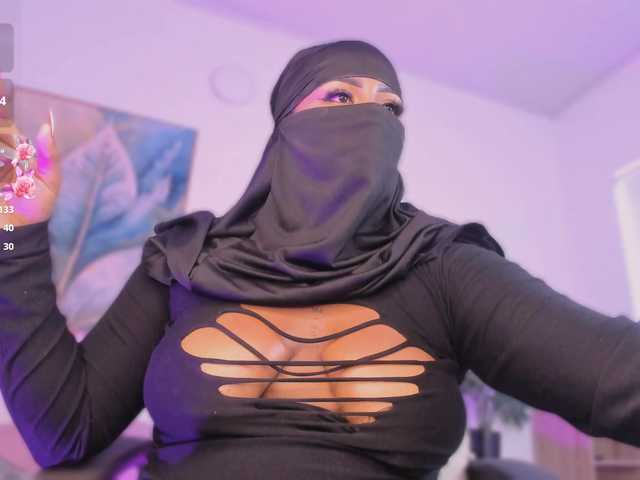 Wife-jasmine's BongaCams show and profile