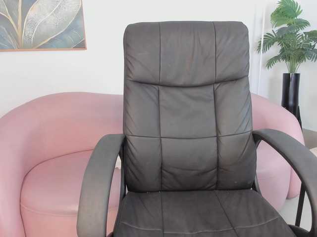 Wife-jasmine's BongaCams show and profile