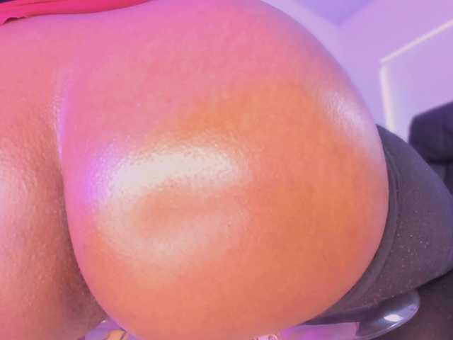 Wife-jasmine's BongaCams show and profile