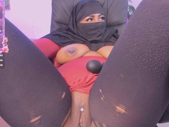 Wife-jasmine's BongaCams show and profile