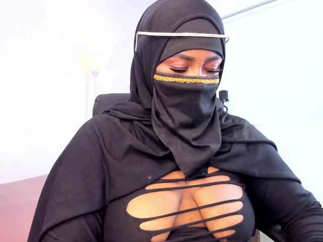 Wife-jasmine Live Webcam on BongaCams