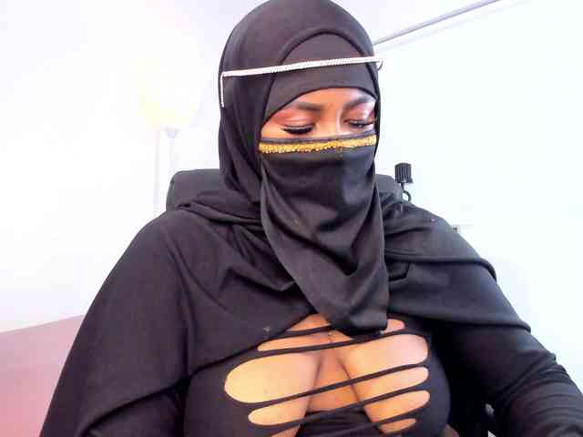 Wife-jasmine Live Webcam on BongaCams