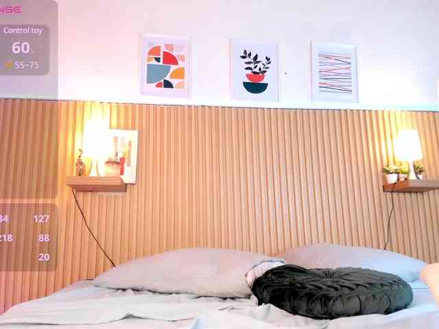 Wife-jasmine webcam