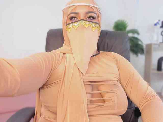 Wife-jasmine webcam