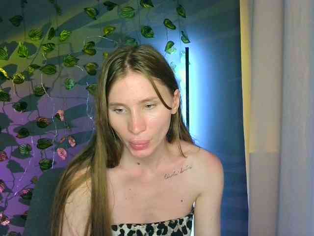 SofiButerfly Live Webcam on BongaCams