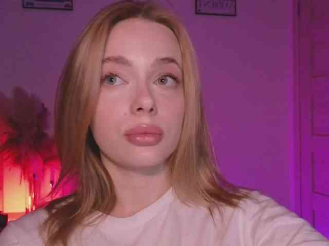 mayshy webcam