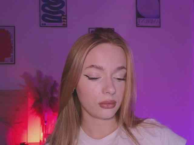 mayshy webcam